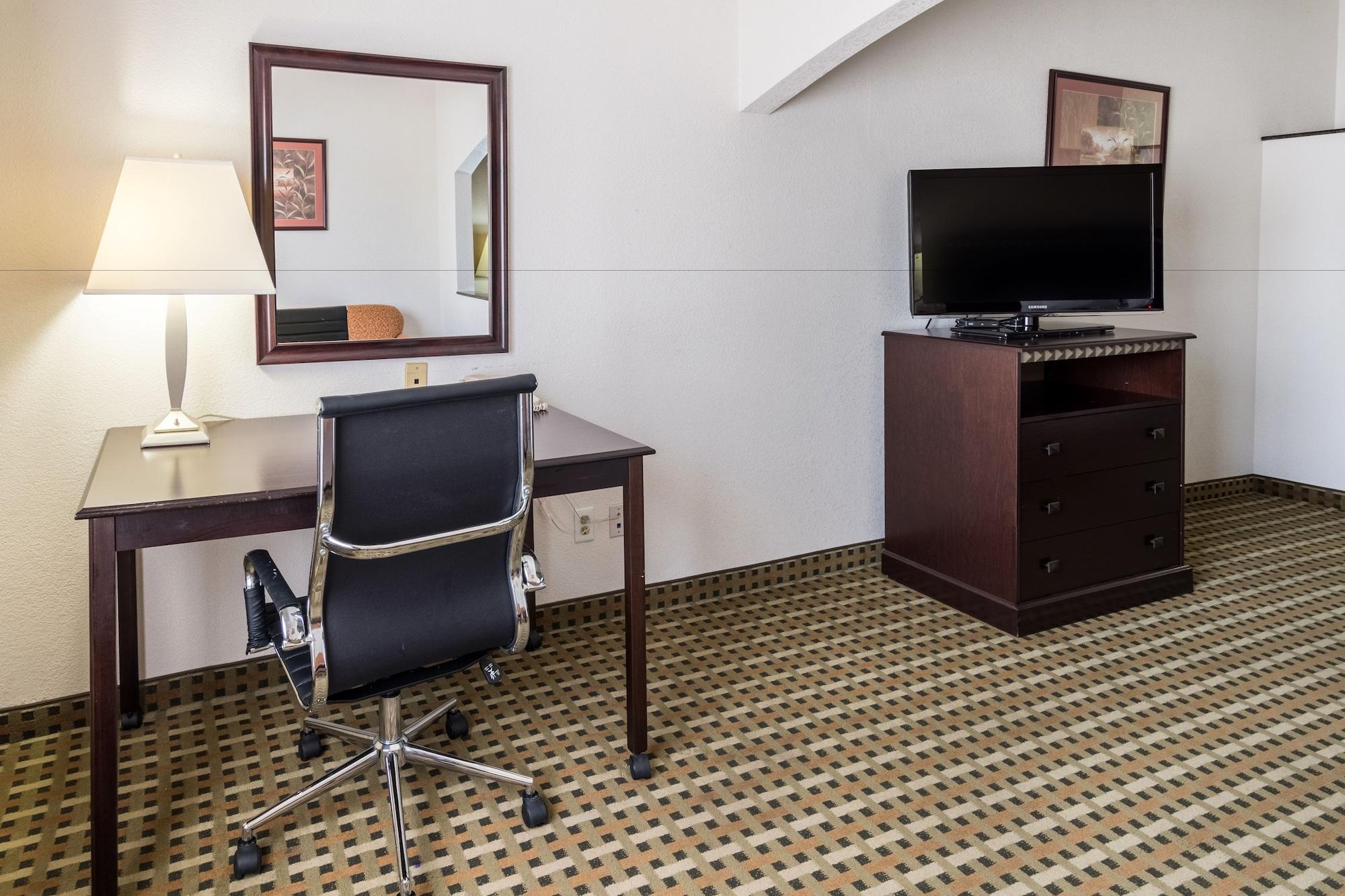Quality Suites, Ft Worth Burleson Zewnętrze zdjęcie